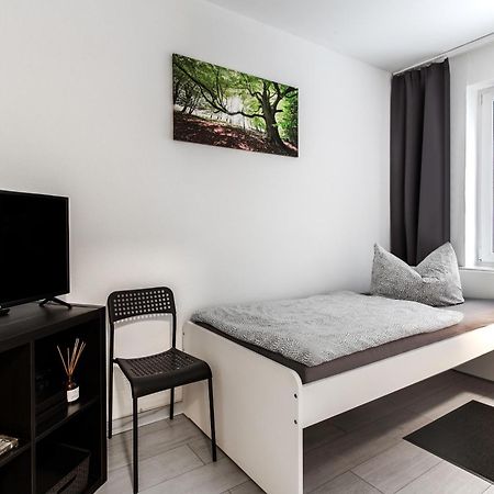 Ferienwohnung Arkadia Zentrale Norderstedt Exteriör bild